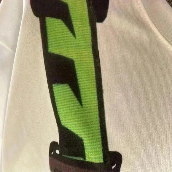 Men’s extra-large Miller 100% polyester T-shirt - Picture 6 of 8